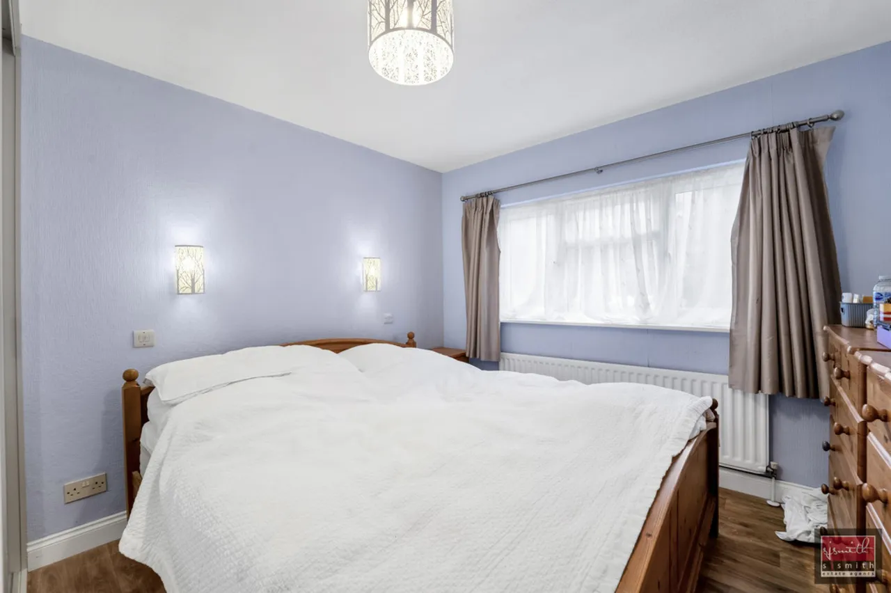 Clarendon Road, Ashford, TW15, photo 5