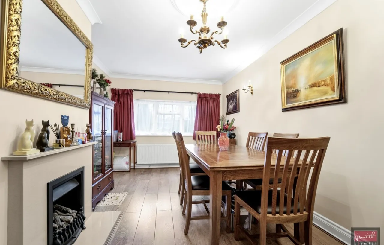 Clarendon Road, Ashford, TW15, photo 4
