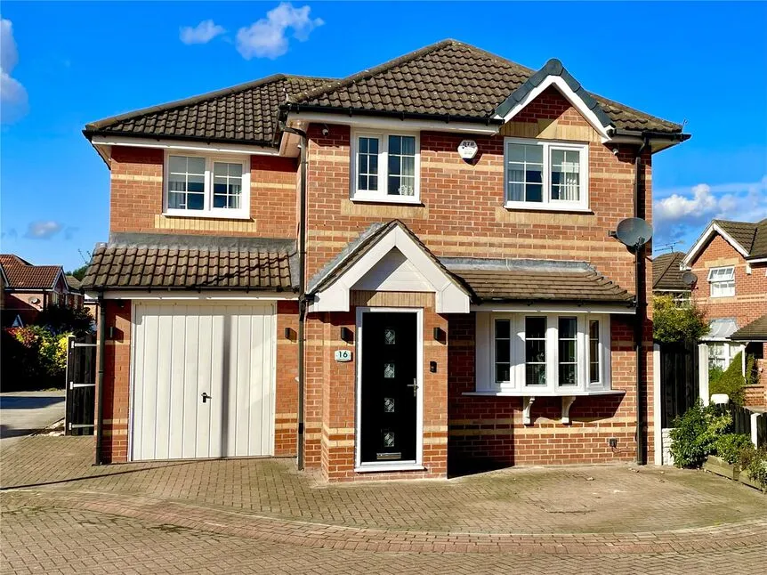 4 bed house for sale — Swallowood Court, Brampton Bierlow, South Yorkshire, S63