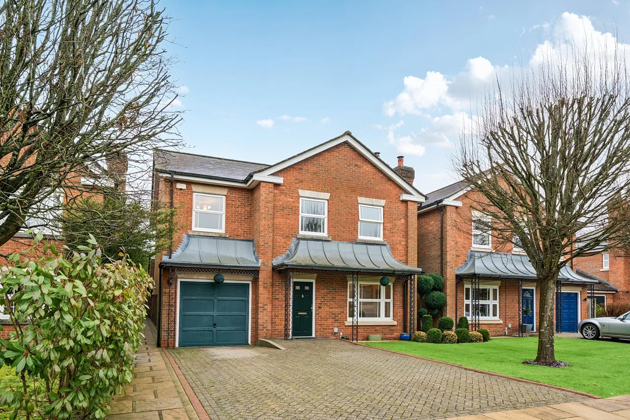4 bed house for sale, Tower Place