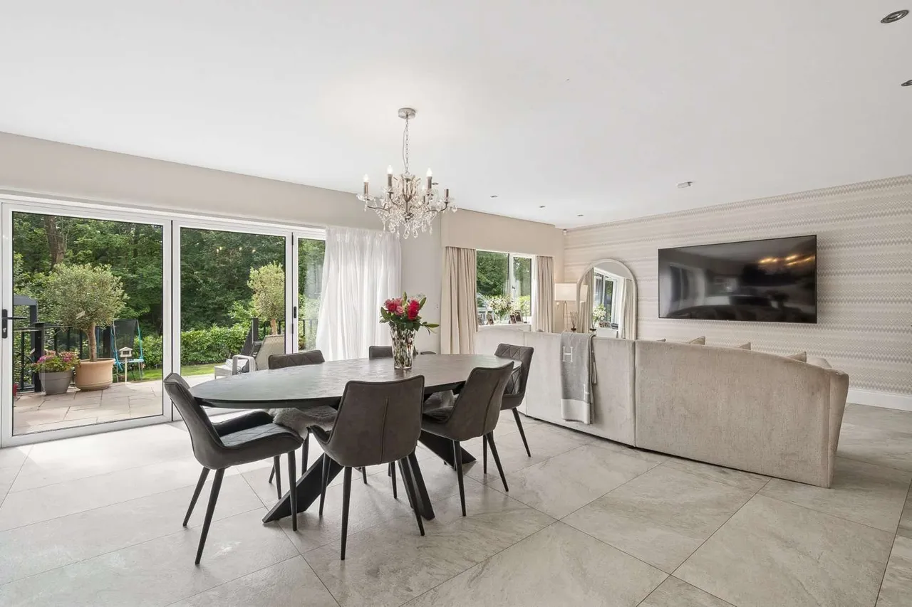 Park Avenue, Wilmslow, Cheshire, SK9 2JG, photo 5