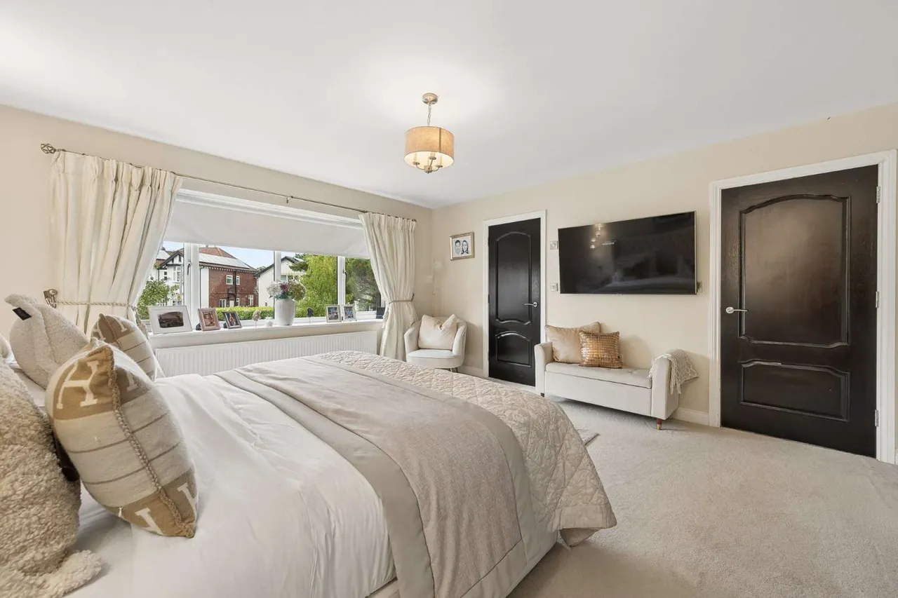 Park Avenue, Wilmslow, Cheshire, SK9 2JG, photo 11