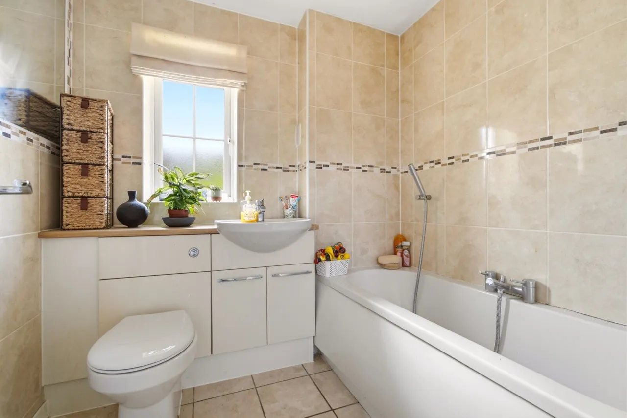 Brockswood Drive, Hemel Hempstead, HP2, photo 17