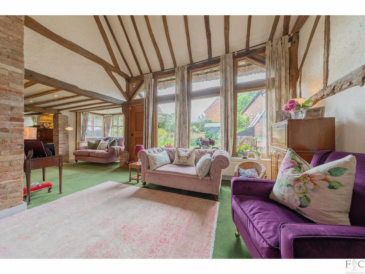 Bell Lane, Burton Overy, LE8, photo 17