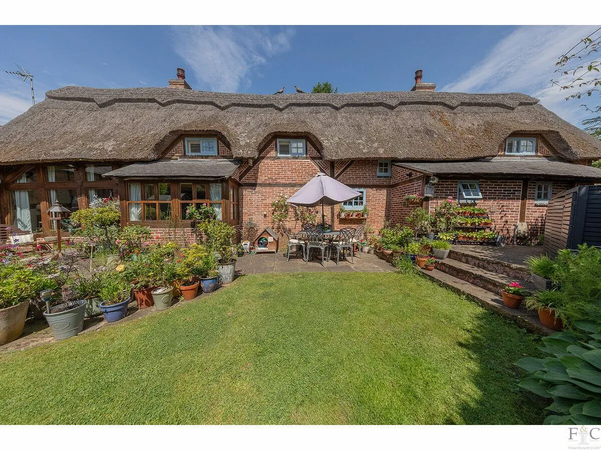 Bell Lane, Burton Overy, LE8, photo 36