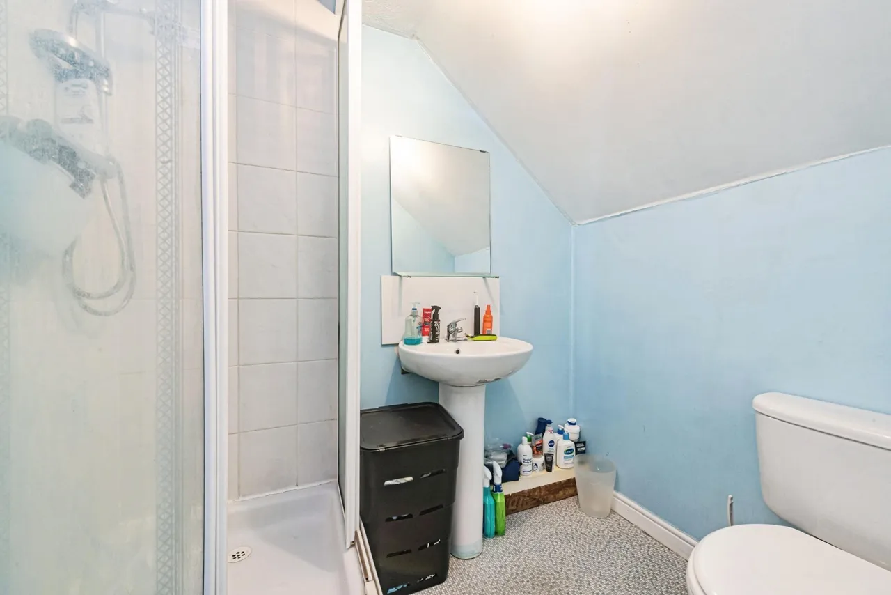 Oceana Crescent, Basingstoke, RG22, photo 22