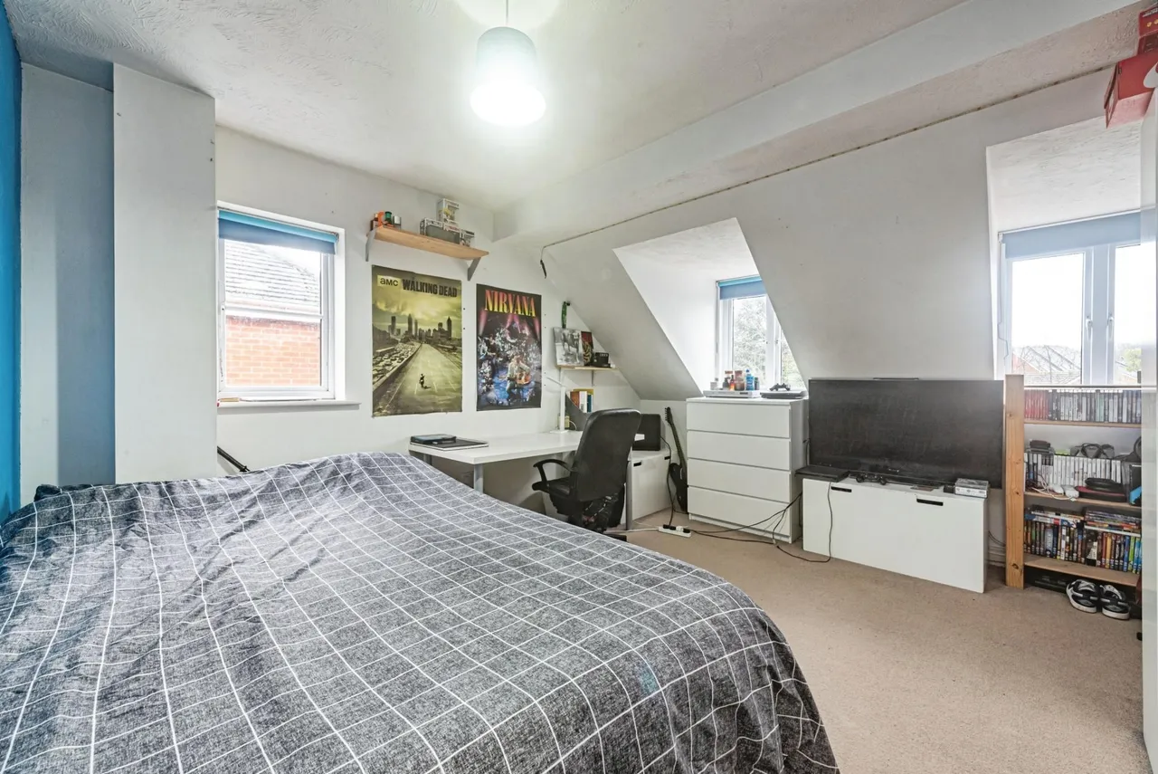 Oceana Crescent, Basingstoke, RG22, photo 18