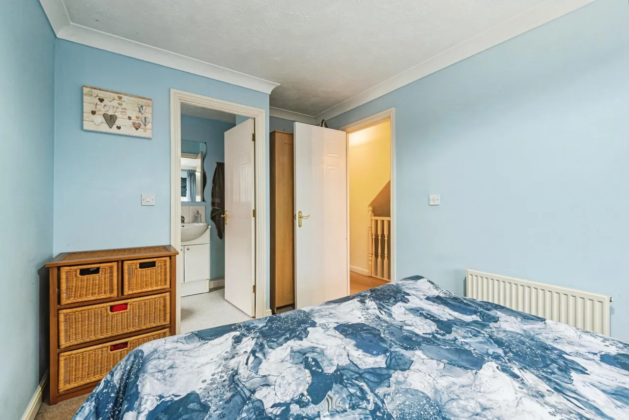 Oceana Crescent, Basingstoke, RG22, photo 13