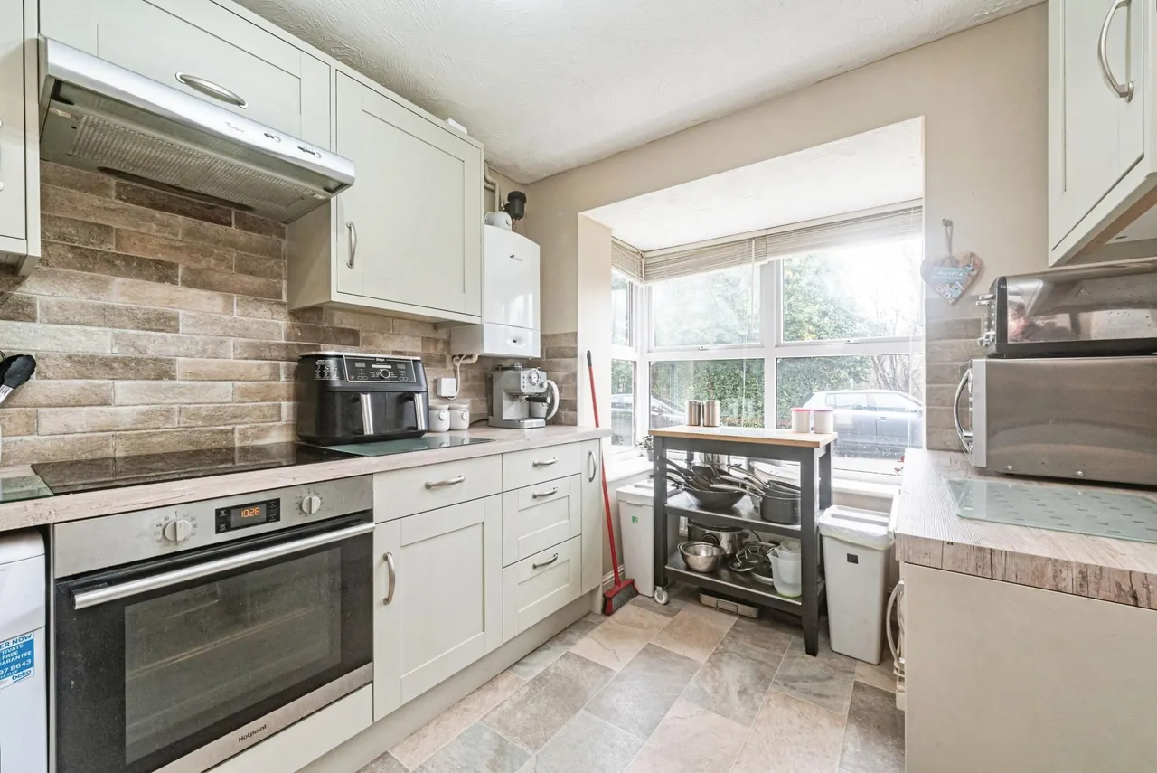Oceana Crescent, Basingstoke, RG22, photo 4