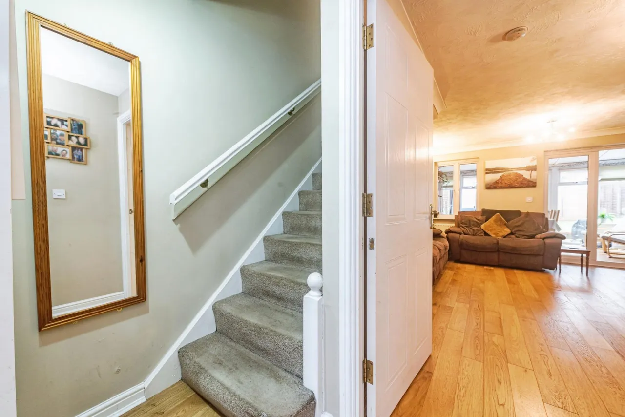 Oceana Crescent, Basingstoke, RG22, photo 11