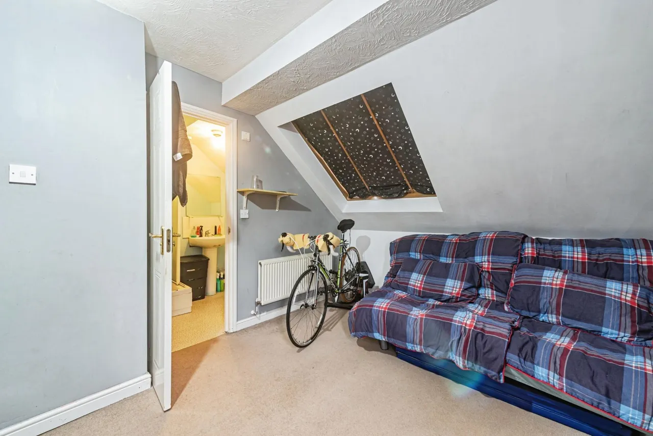 Oceana Crescent, Basingstoke, RG22, photo 21