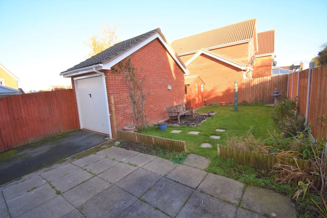 Ivy House Paddocks, Ivy House Paddocks, Ketley TF1 5GD, photo 12