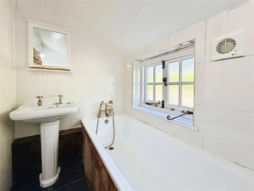 Deal Road, Northbourne, Kent, CT14, photo 4