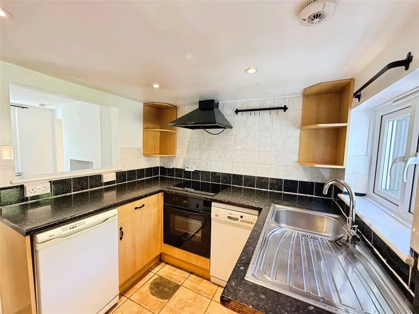 Deal Road, Northbourne, Kent, CT14, photo 3
