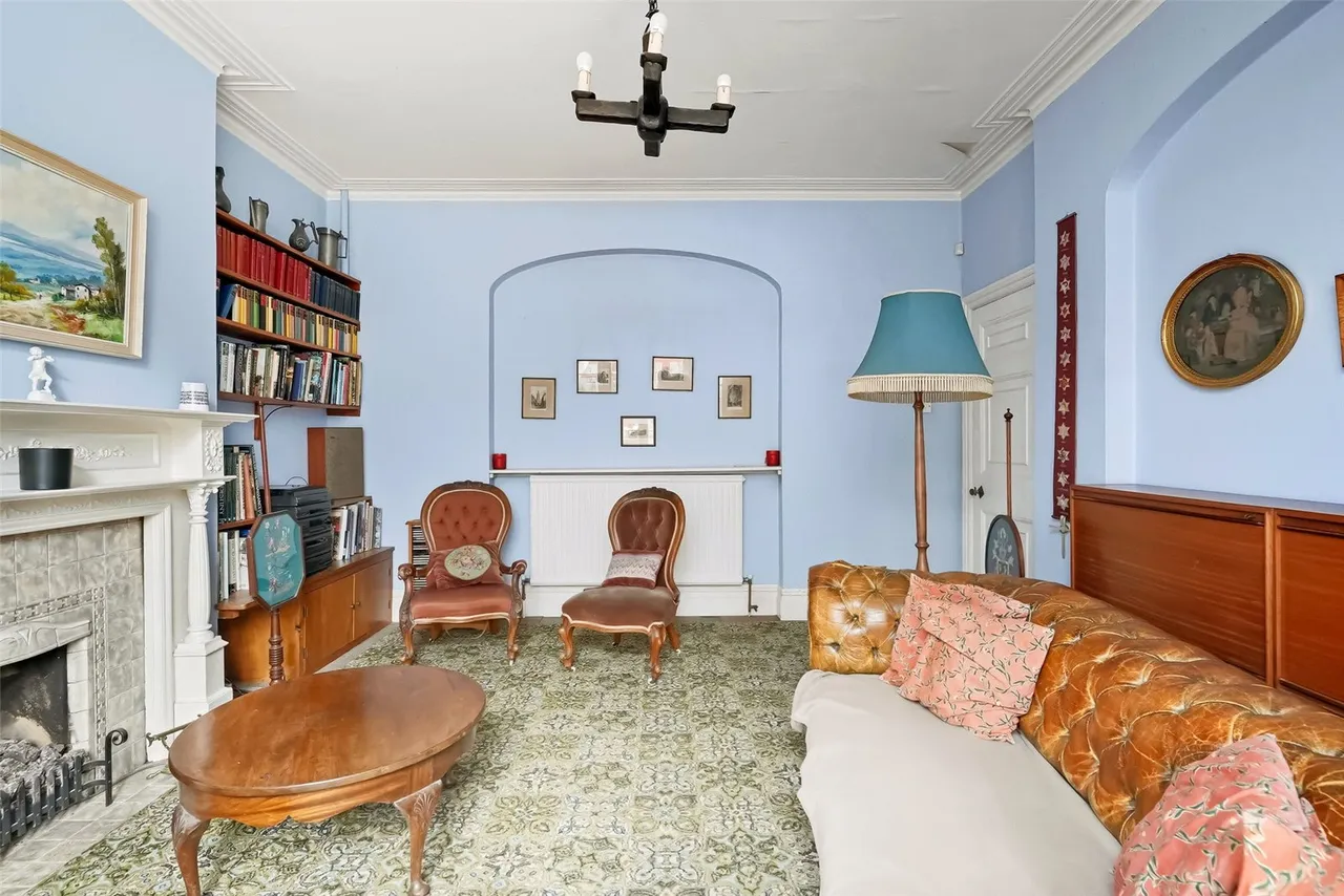 Broom Road, Teddington, TW11 9PF, photo 6