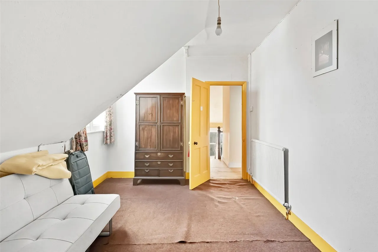Broom Road, Teddington, TW11 9PF, photo 12