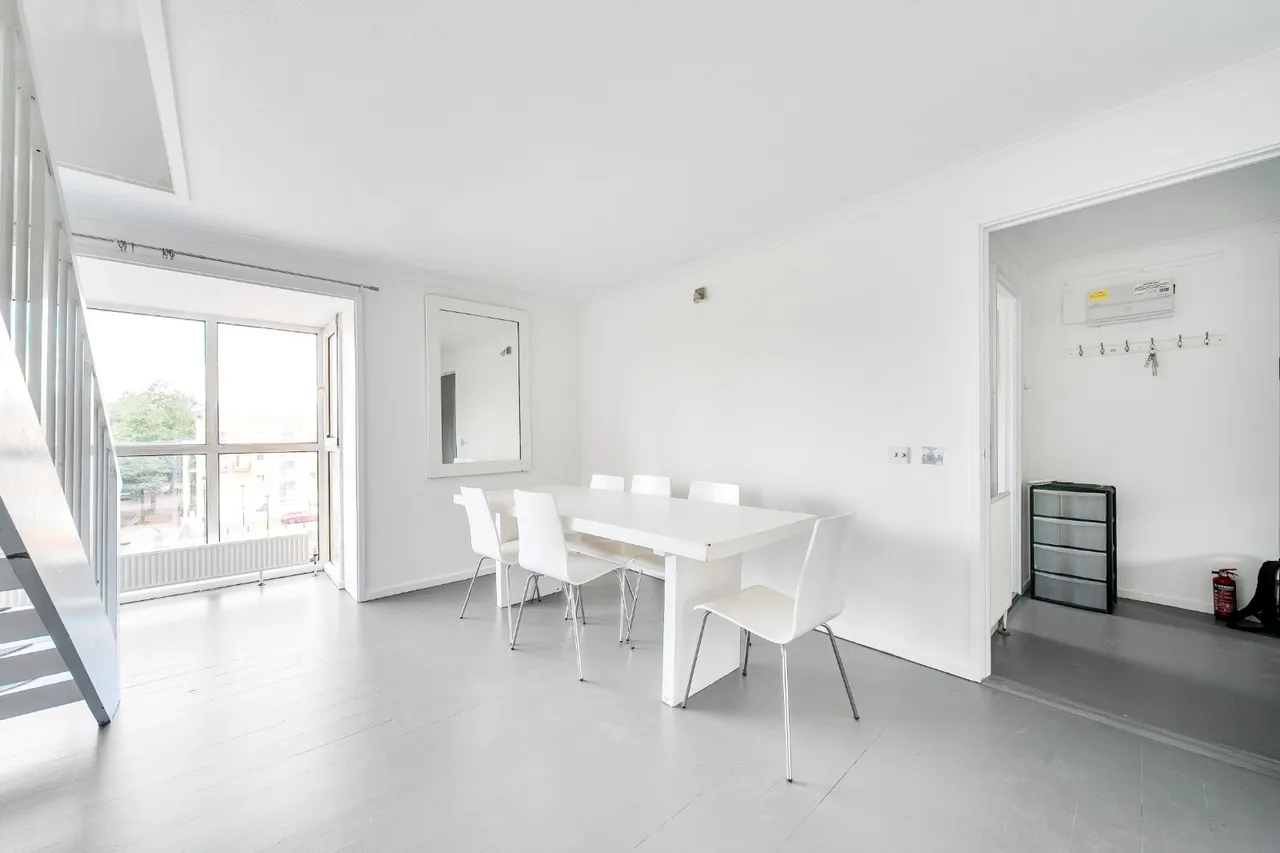 Princes Court, Surrey Quays, SE16, photo 5