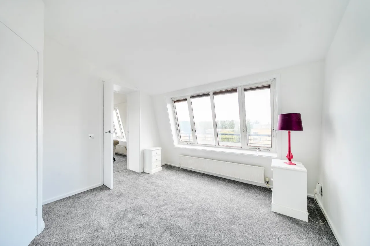 Princes Court, Surrey Quays, SE16, photo 6