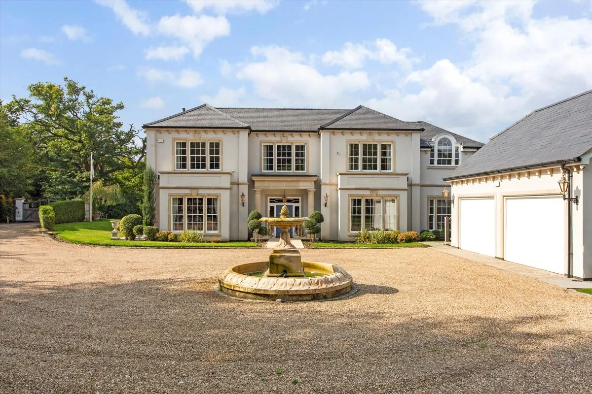Hawthorn Hill, Warfield, RG42, photo 4