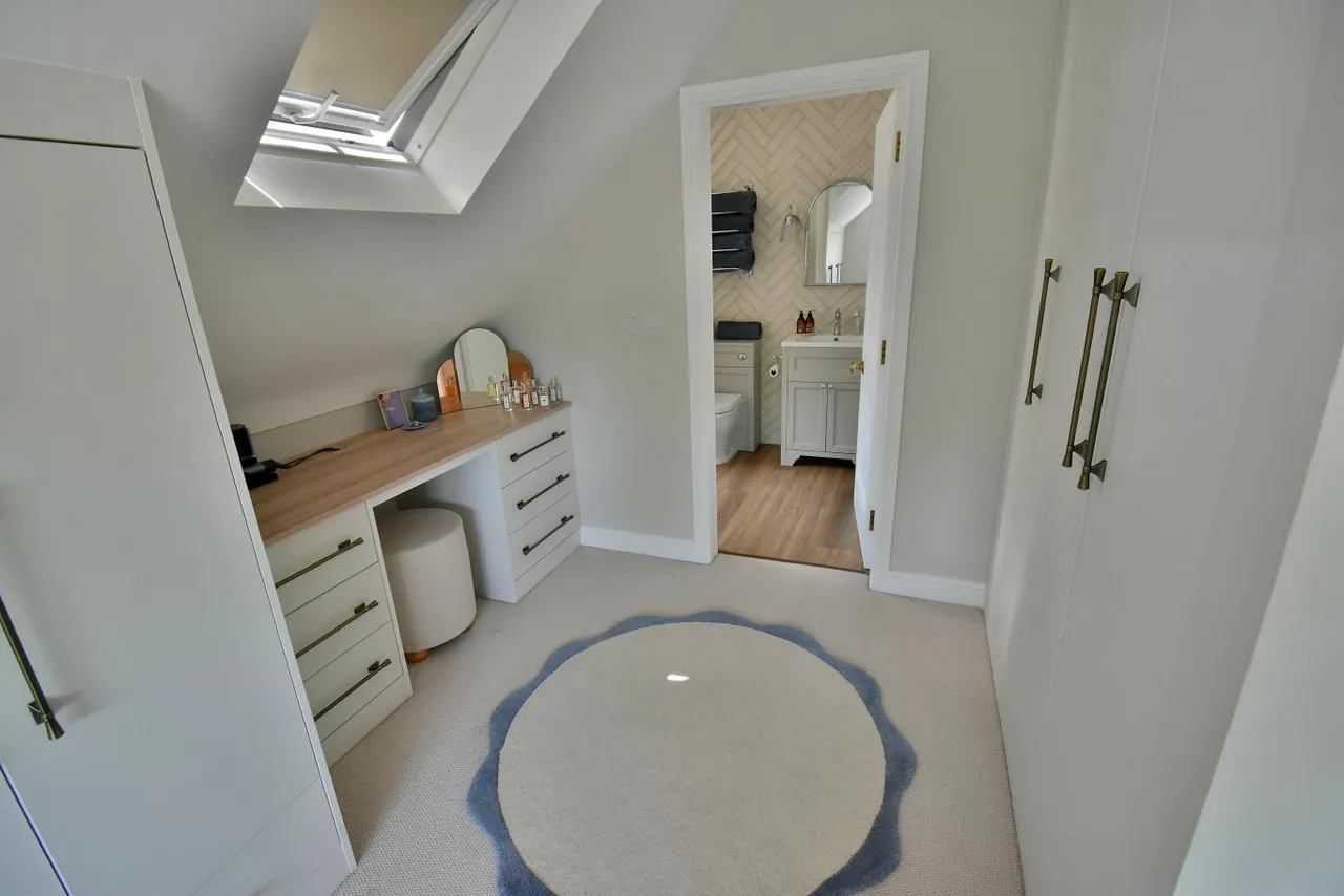 Headswell Avenue, BH10, photo 15