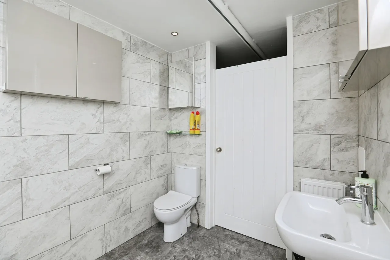 Broadoak Avenue, Maidstone, Kent, ME15, photo 10