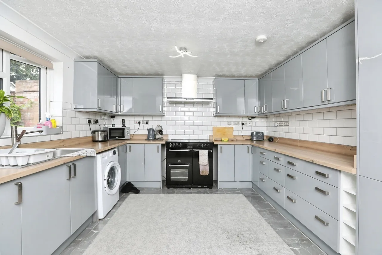 Broadoak Avenue, Maidstone, Kent, ME15, photo 12