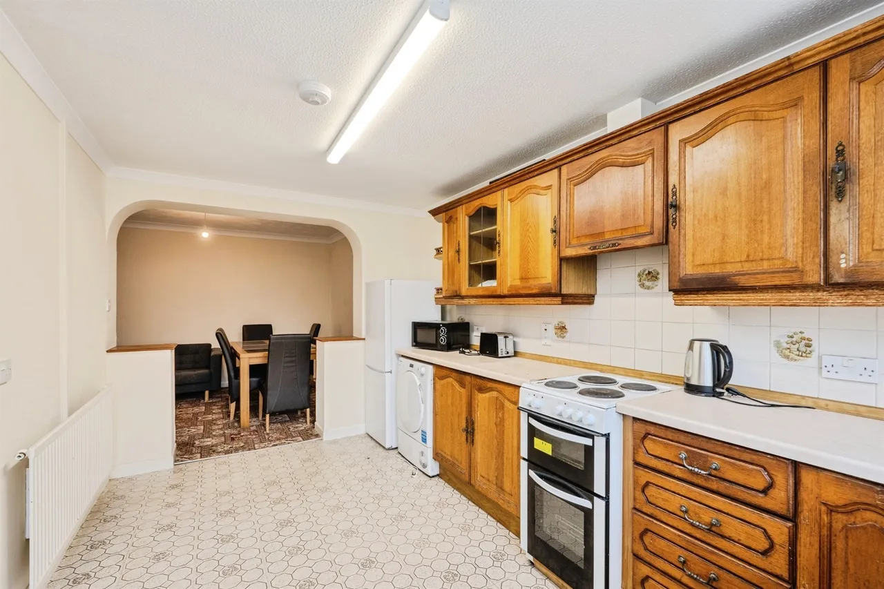 Caban Isaac Road, Swansea, SA4, photo 7