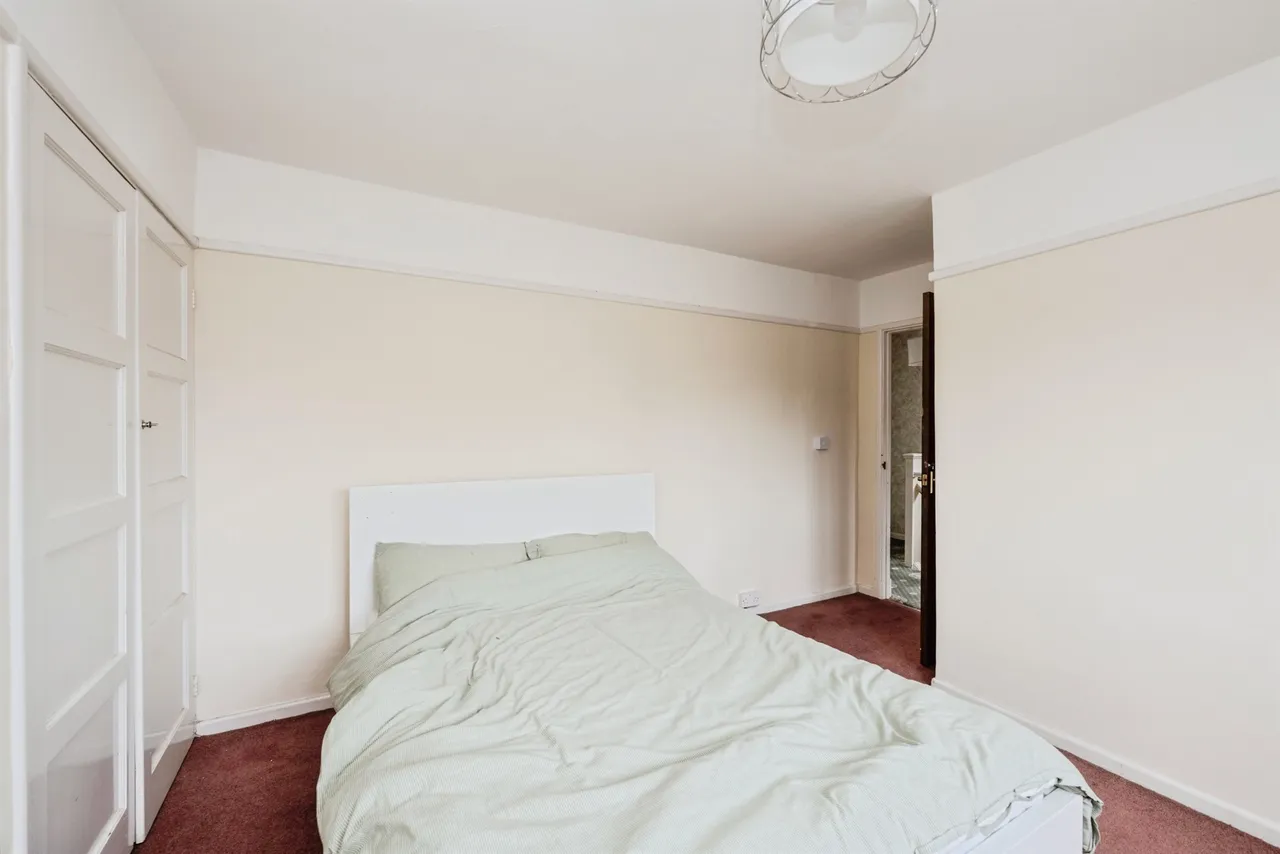 Caban Isaac Road, Swansea, SA4, photo 13