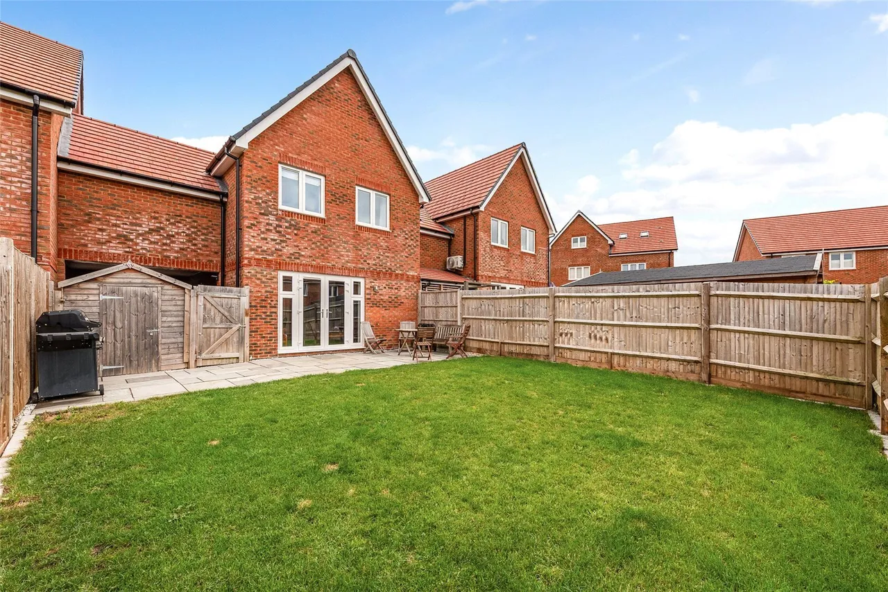 Farrier Way, Fontwell, BN18, photo 11