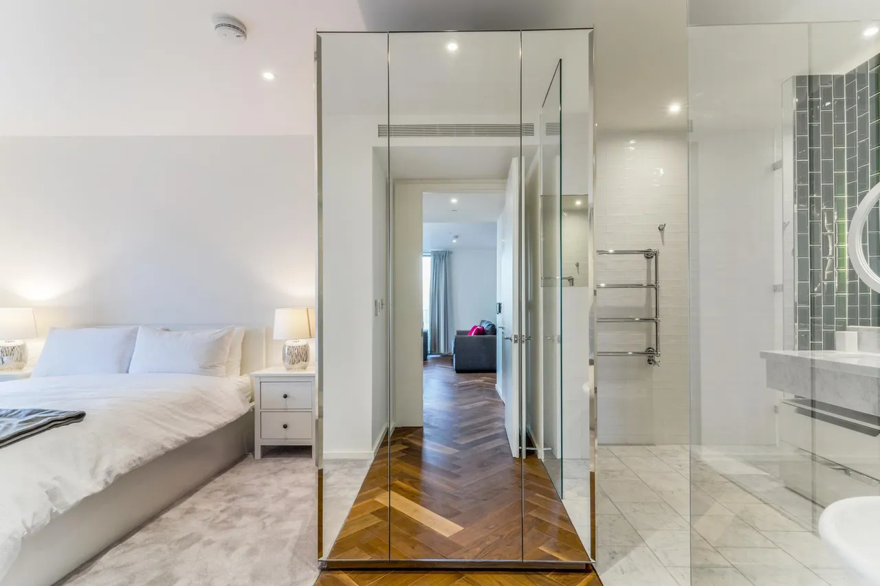 Embassy Gardens, SW11, photo 9