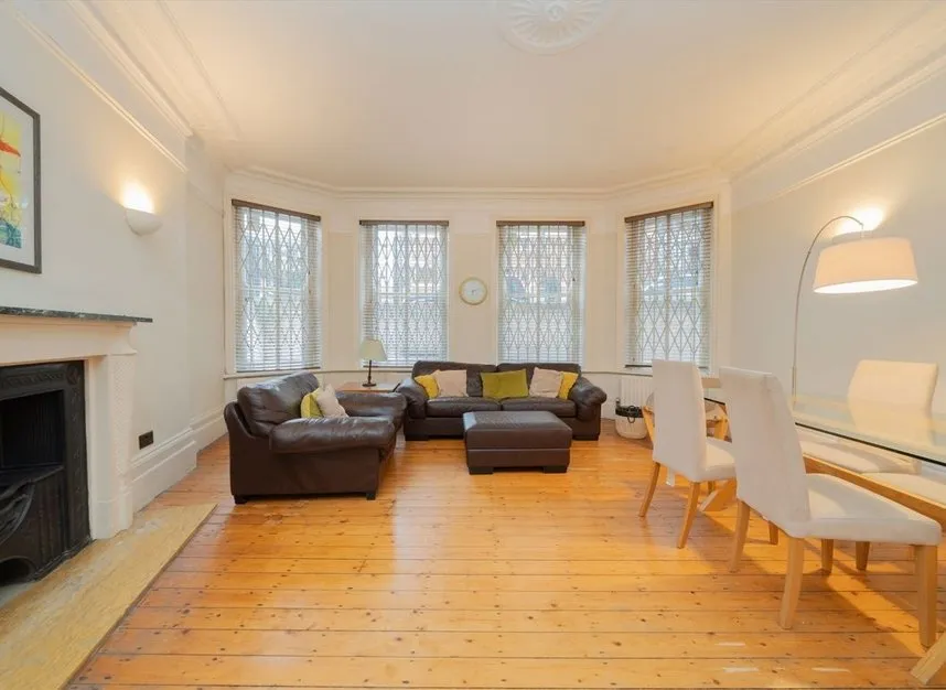 Avonmore Road, Olympia, W14, photo 2