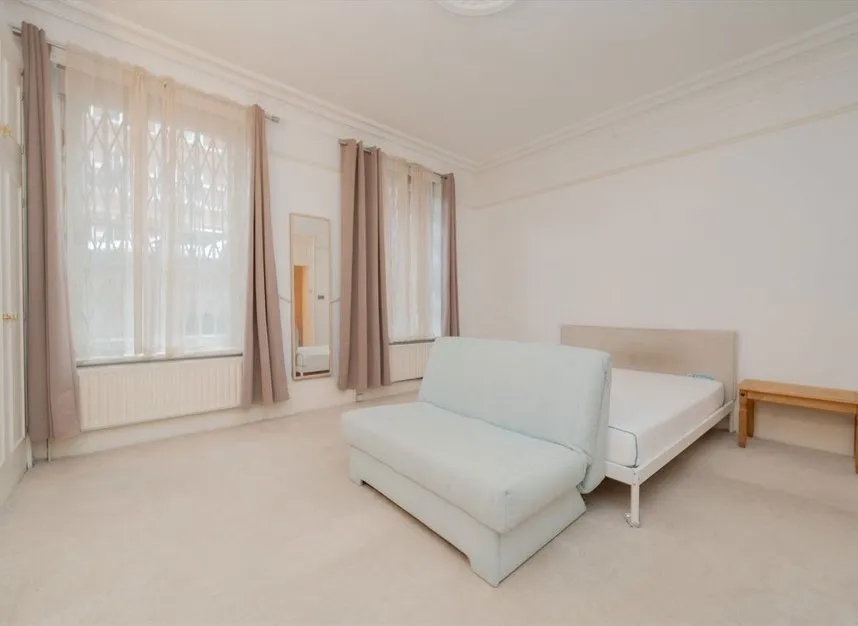Avonmore Road, Olympia, W14, photo 7
