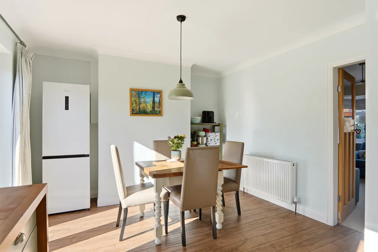 Henconner Crescent, Chapel Allerton, LS7, photo 8