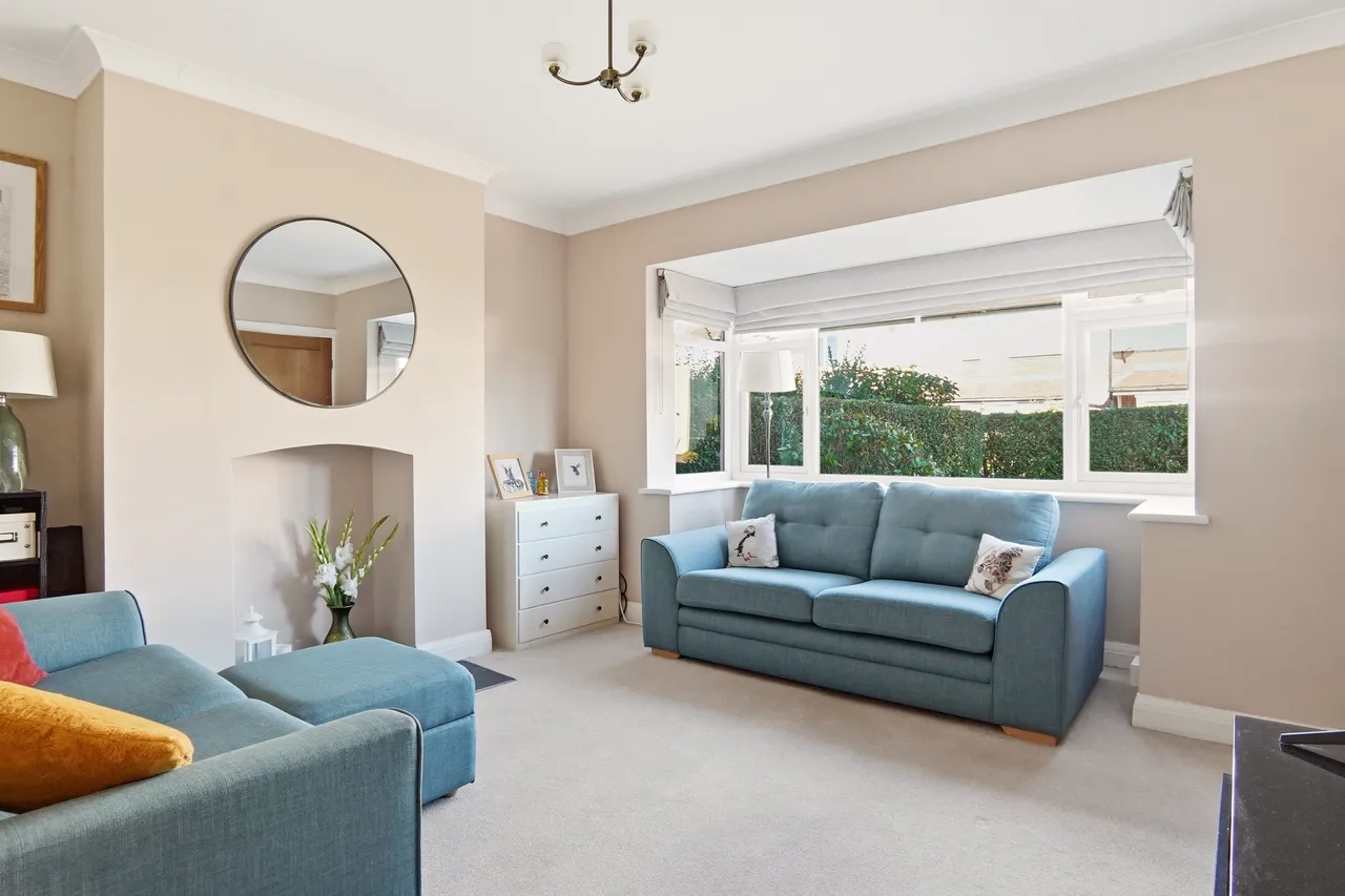 Henconner Crescent, Chapel Allerton, LS7, photo 3