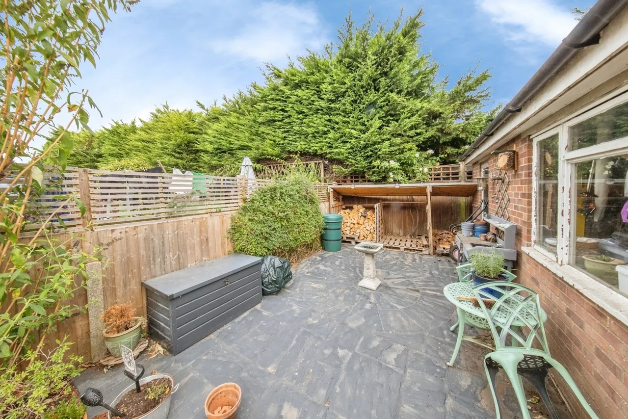 Broomfield Crescent, COLCHESTER, Essex, CO7, photo 13