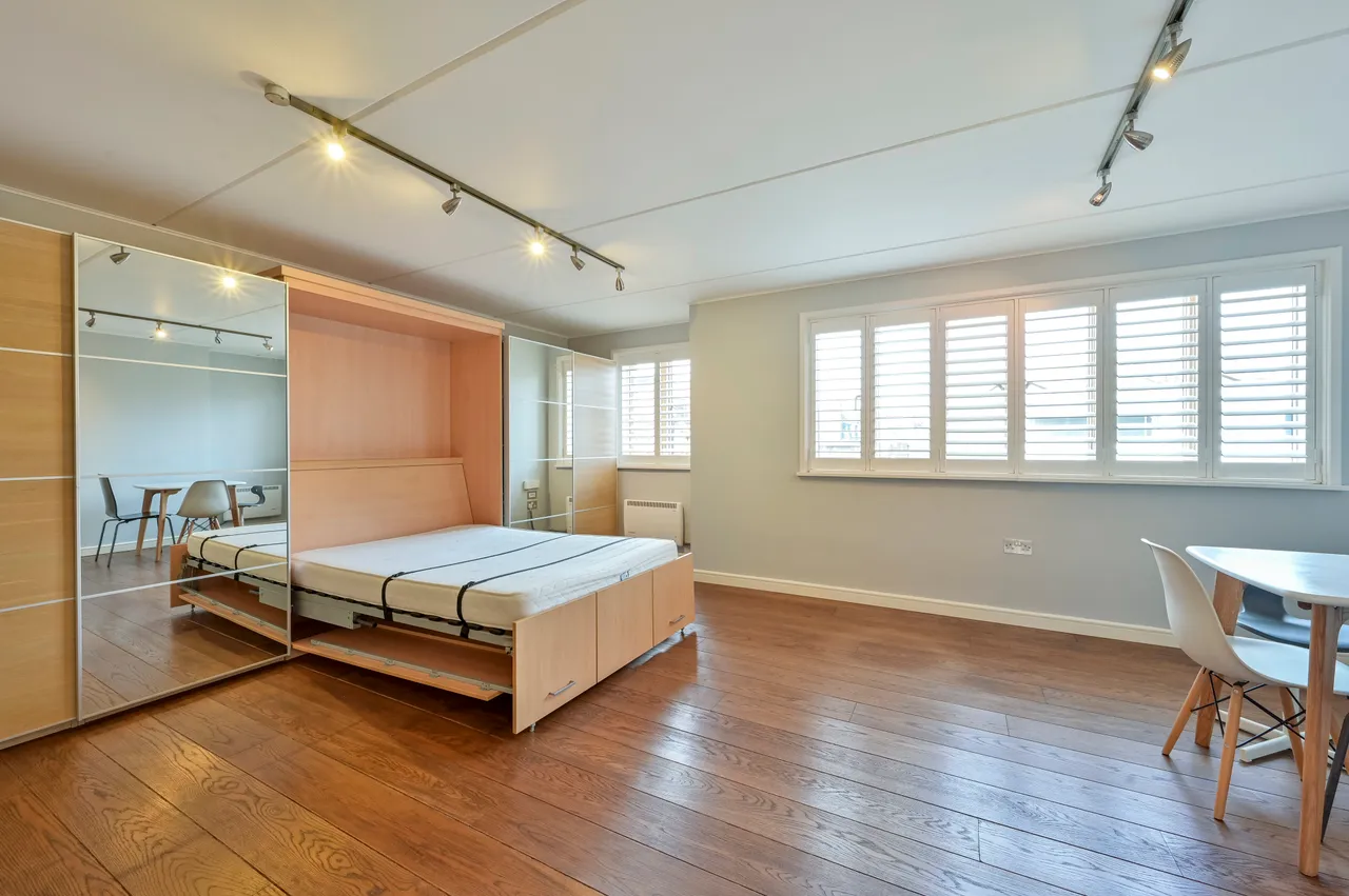 Flat 5, Denmark Lofts, London, photo 2