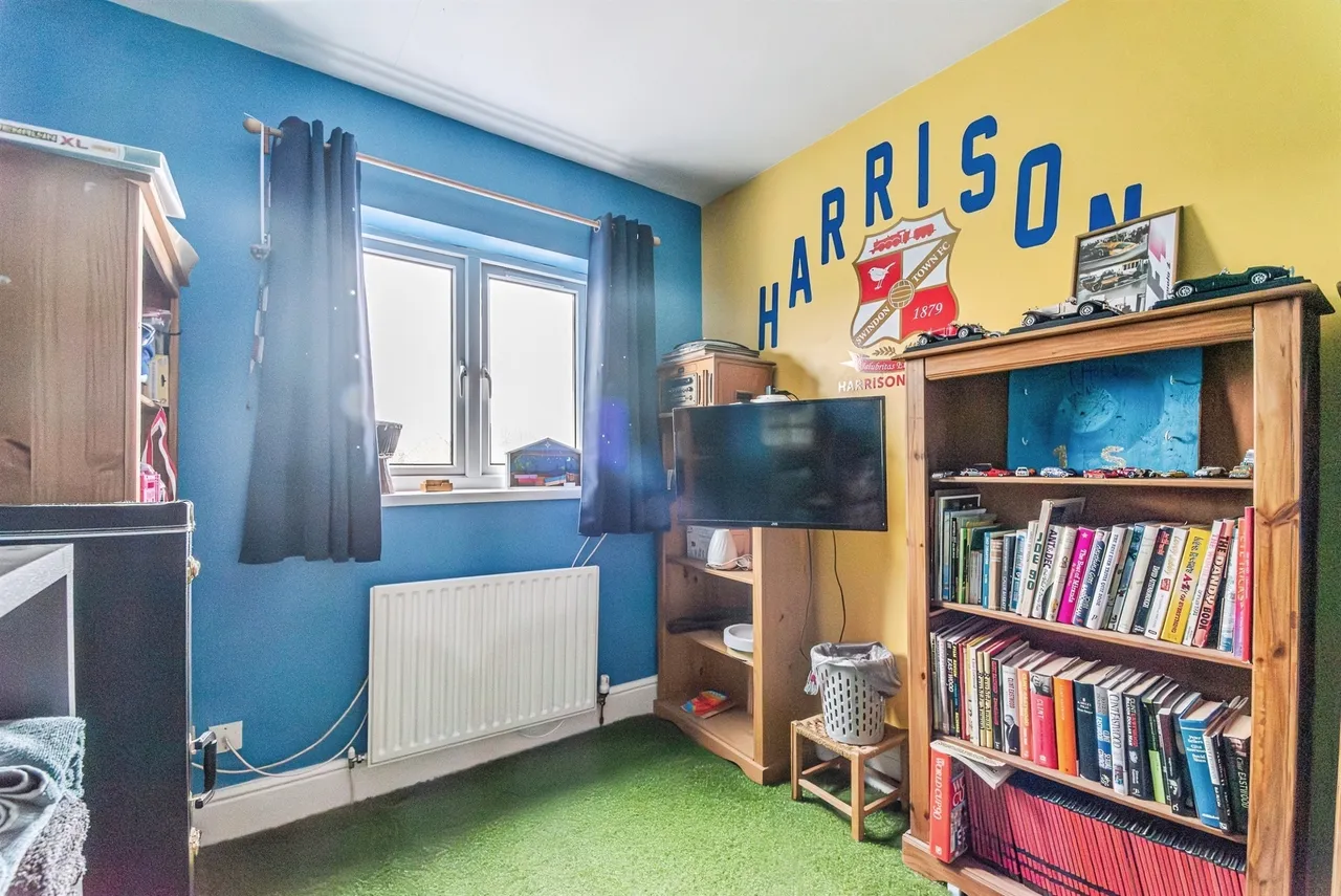 Ermin Street, Blunsdon, SN26, photo 17
