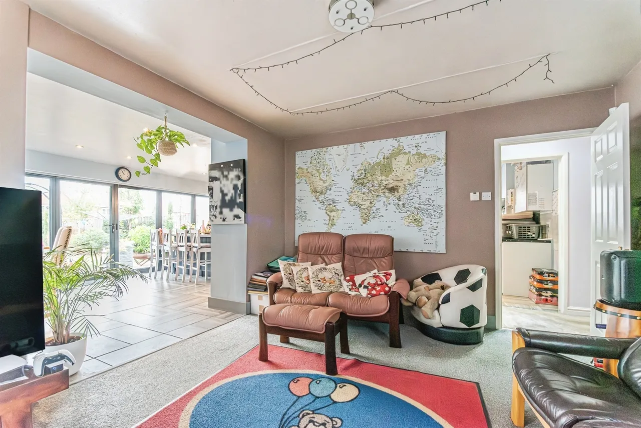 Ermin Street, Blunsdon, SN26, photo 7