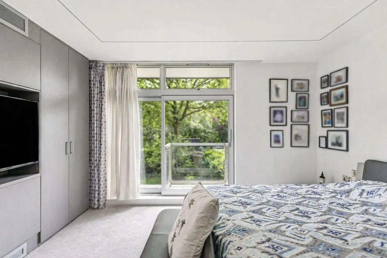 Prince Albert Road, St John's Wood, London, NW8 7LU, photo 7