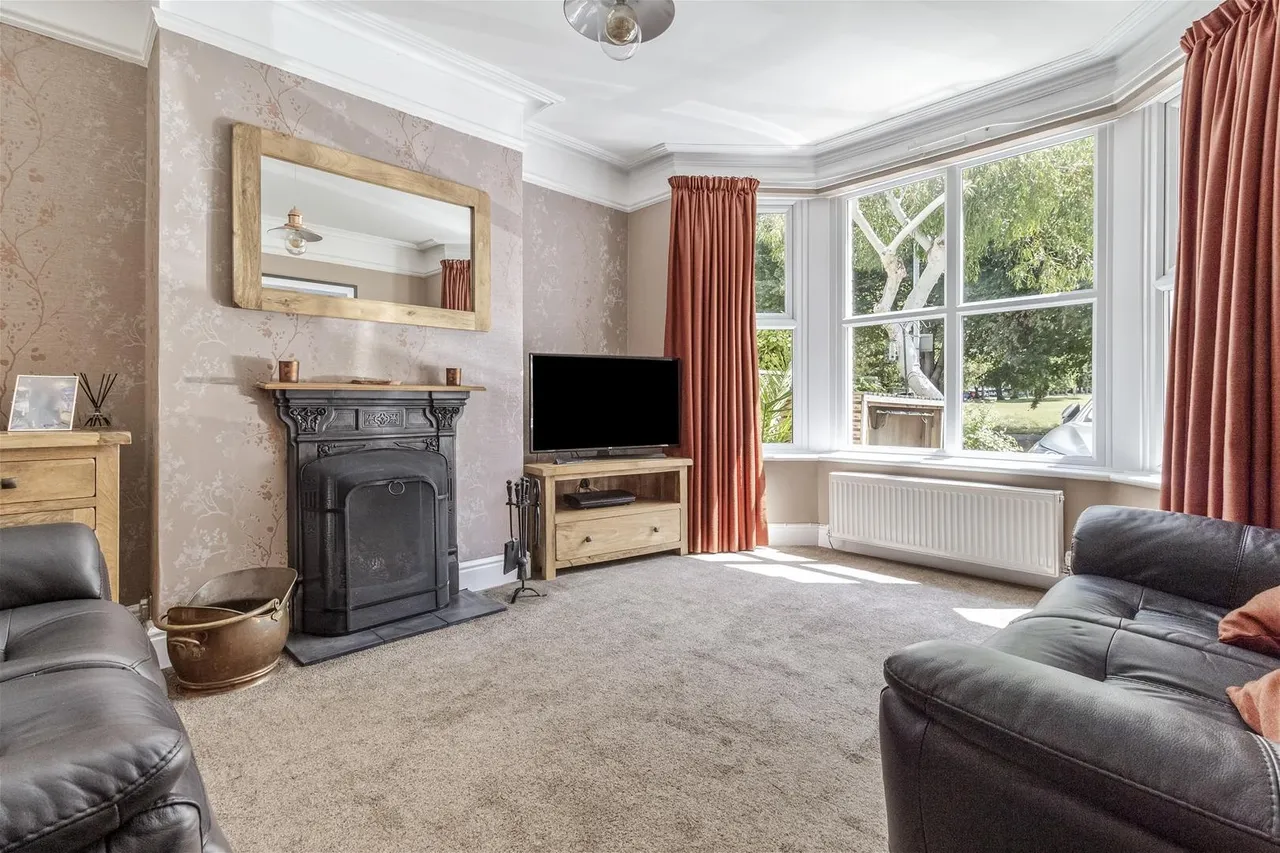 St. Matthews Road, Worthing, photo 3