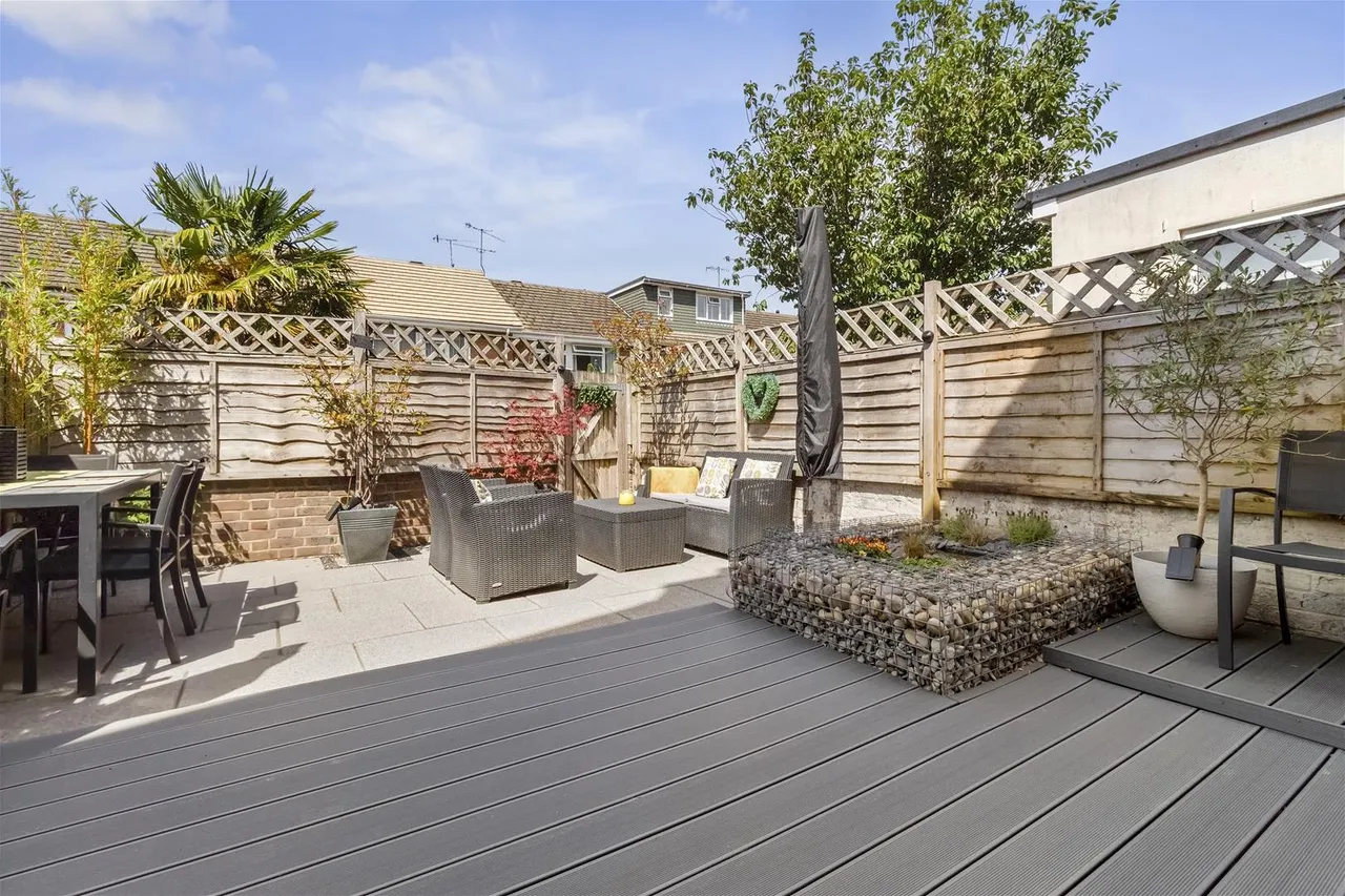St. Matthews Road, Worthing, photo 9