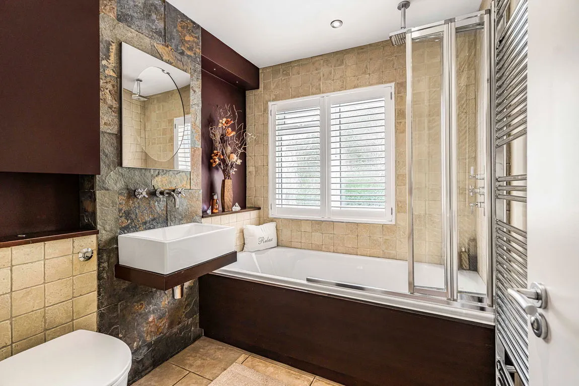 High View Close, Marlow, SL7 3QN, photo 18