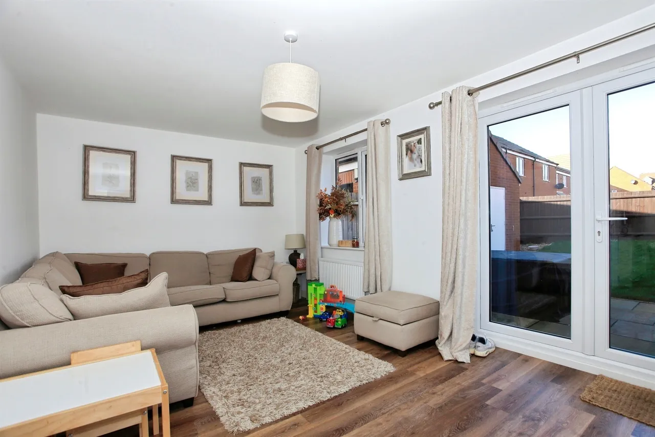Orfeus Drive, Peterborough, PE2, photo 3