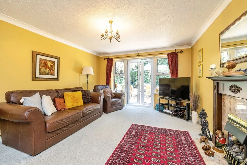 Kenyon Close, Heighington, Lincolnshire, LN4, photo 4