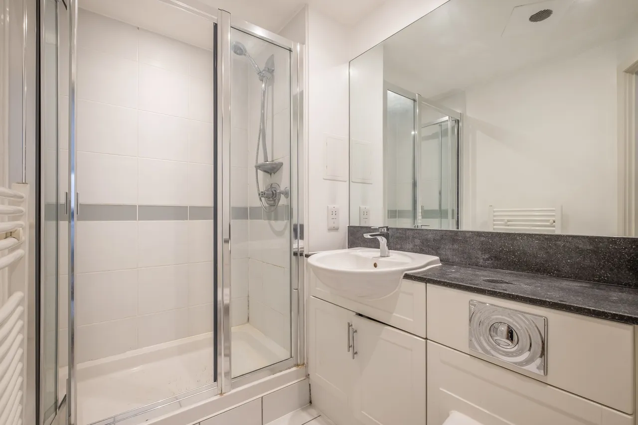 Brewhouse Lane, London, SW15, photo 10