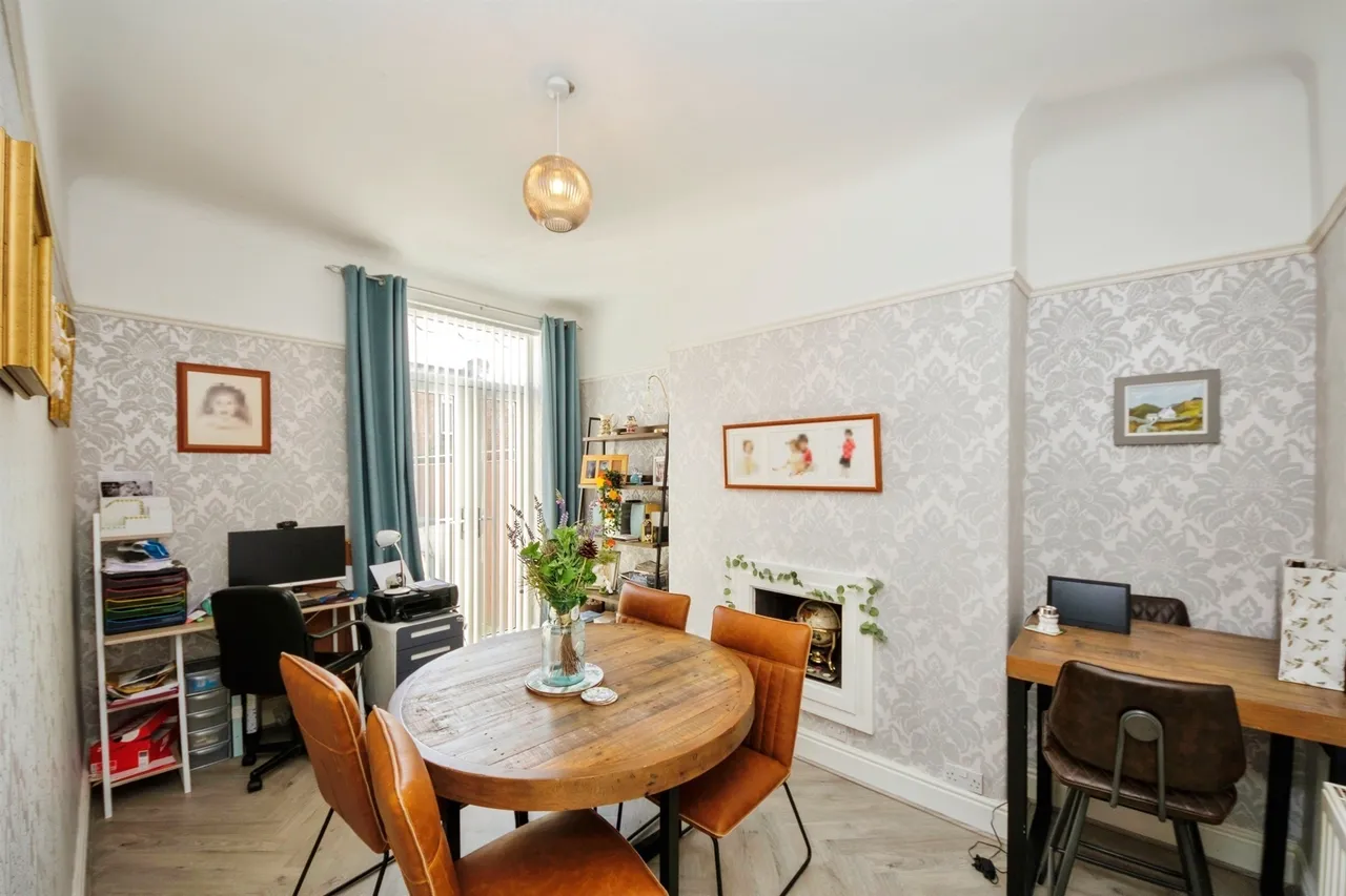 St. Winifred Road, Wallasey, CH45, photo 4
