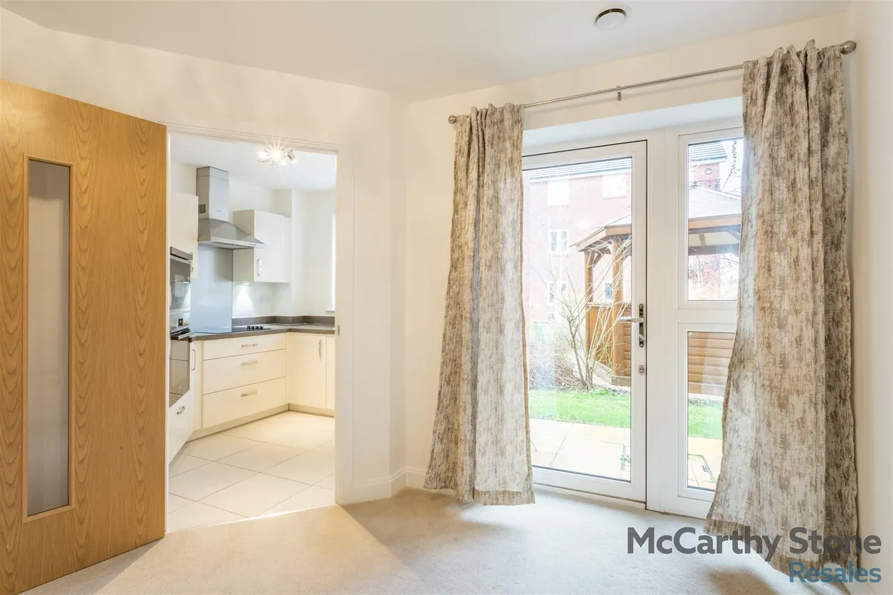 High View, Bedford, MK41, photo 5