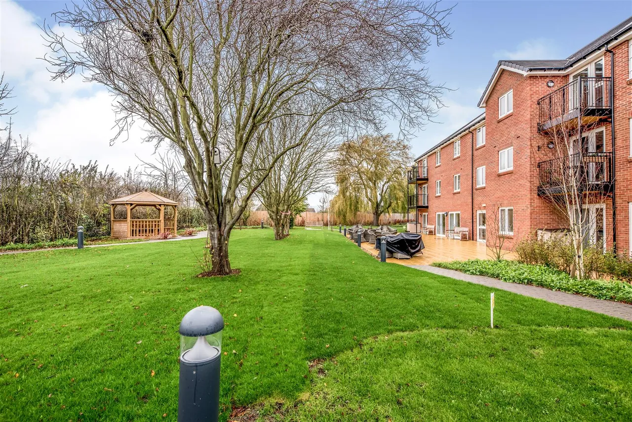 High View, Bedford, MK41, photo 14