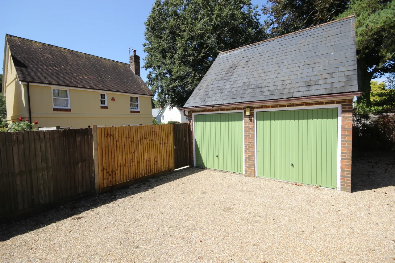 High Street, Selborne, GU34, photo 7