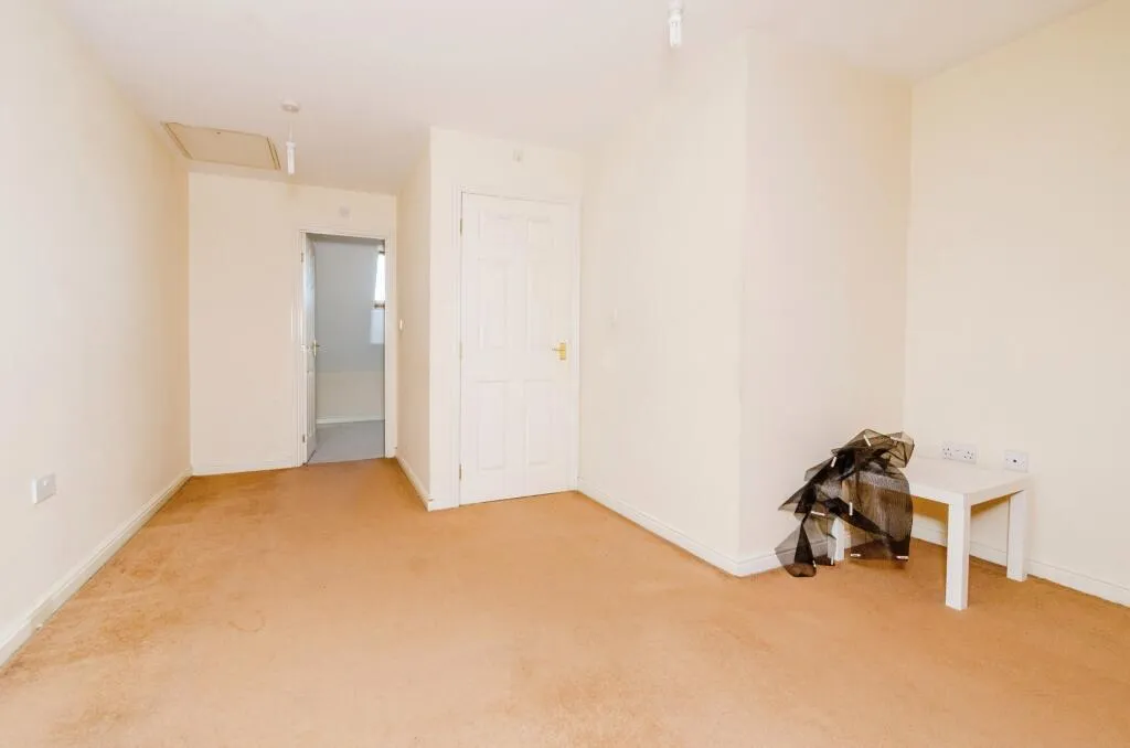 Newhome Way, Walsall, WS3, photo 6